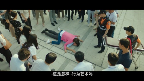 QIZYE4.jpg