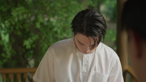 QYRaf4.jpg