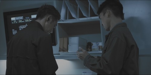 T0pFK1.jpg